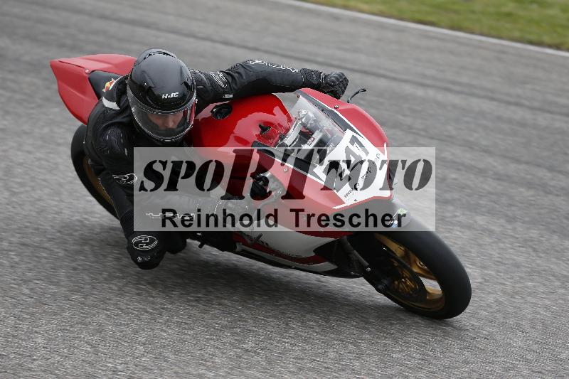 /Archiv-2025/08 20.04.2025 Speer Racing ADR/Gruppe gruen/247